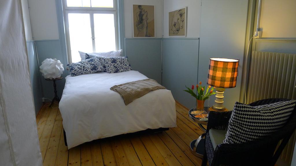 Die Bleibe - Bed & Breakfast In Winterthur-Toss Pokoj fotografie